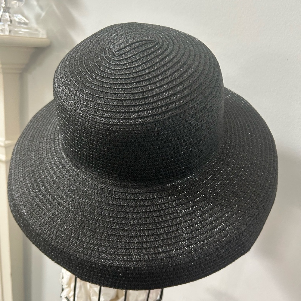 Straw hat - Picture 2 of 2